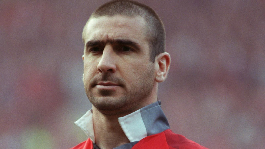 👑 Eric Cantona: Il Bellissimo Caos di un Genio del Calcio