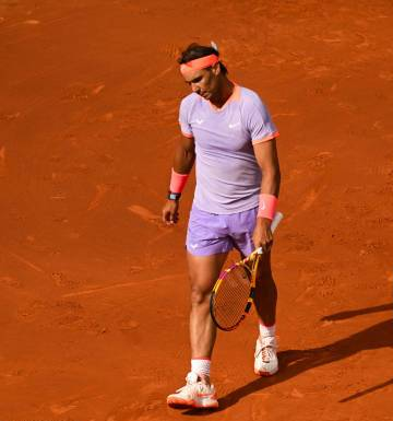 Rafa Nadal Playng In Barcellona Atp Tournament